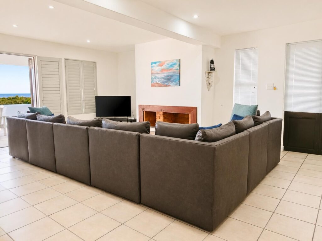 Dwarskersbos Accommodation - Noordewind - Beachfront Holiday Accommodation