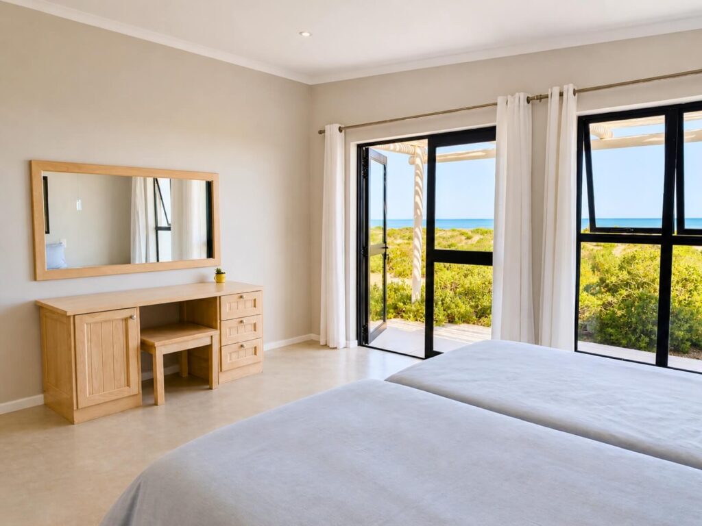 Dwarskersbos Accommodation - Rocherpan Beachfront Holiday House